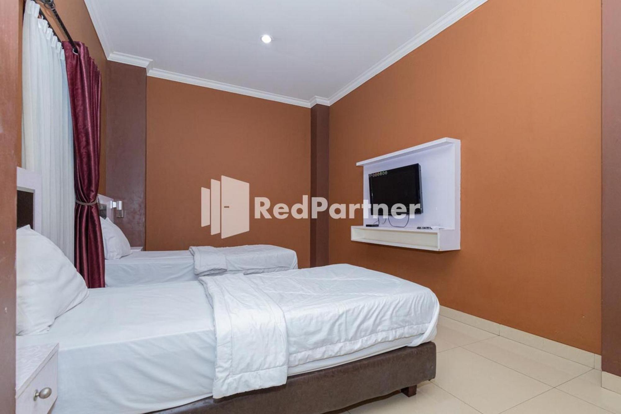 Star Hotel Jaksa Mitra Reddoorz Jakarta Extérieur photo
