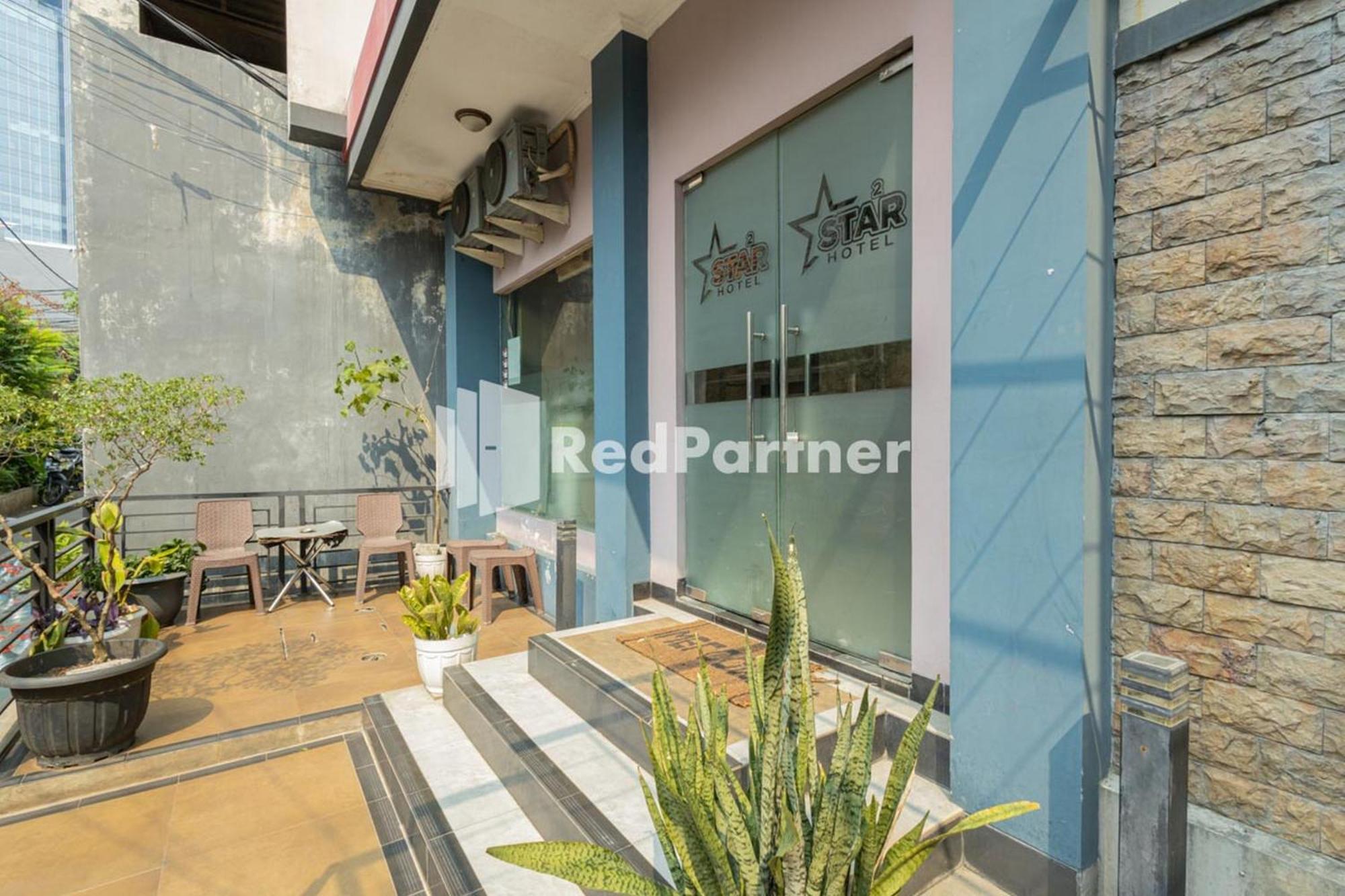 Star Hotel Jaksa Mitra Reddoorz Jakarta Extérieur photo