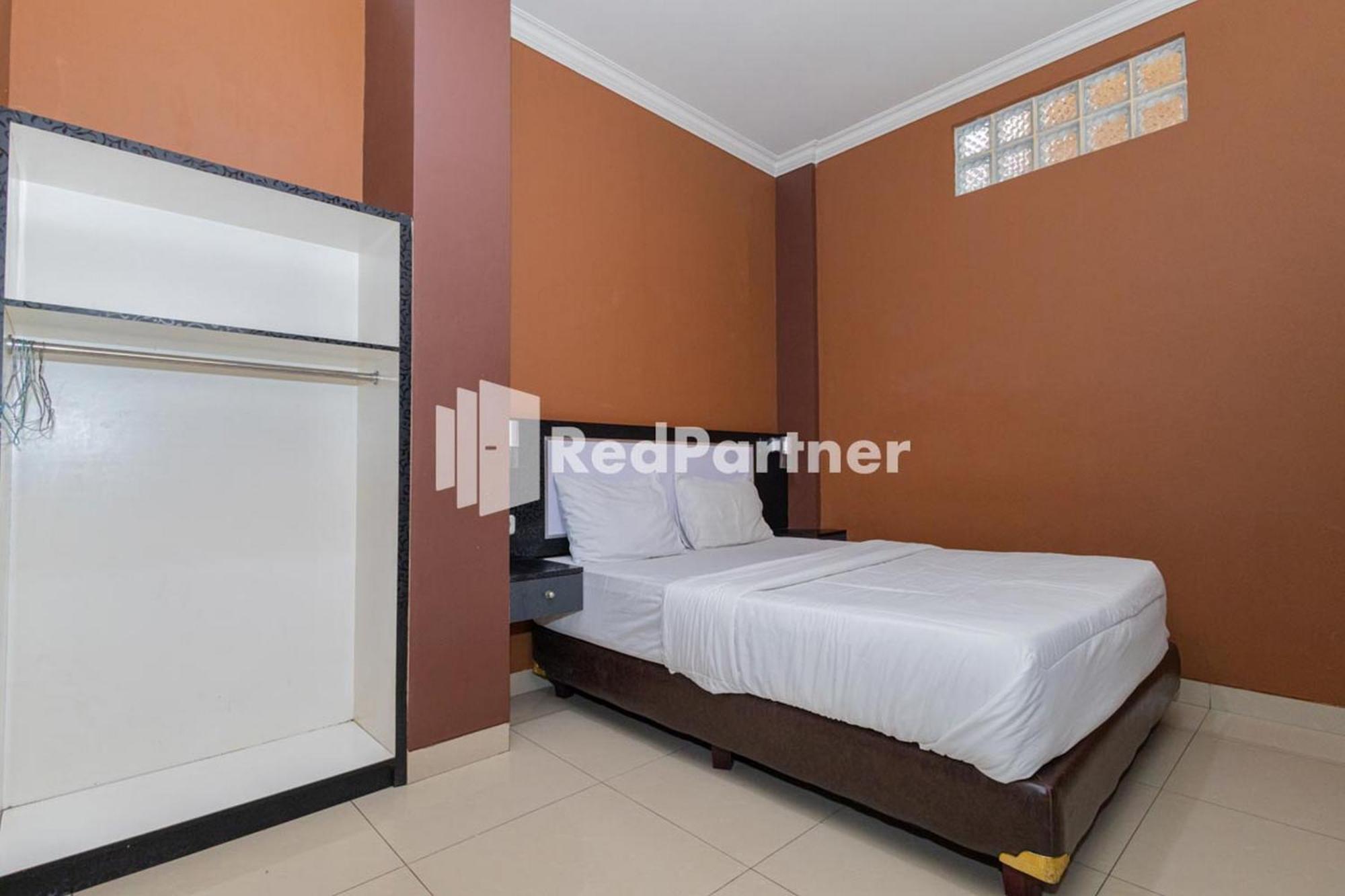 Star Hotel Jaksa Mitra Reddoorz Jakarta Extérieur photo
